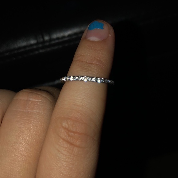 Ring - Picture 3 of 4